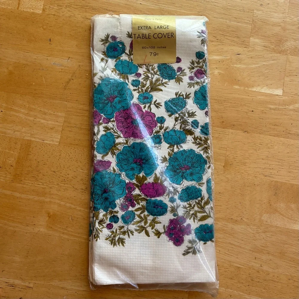 Hallmark 1960’s Paper Floral Table Cloth